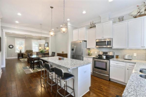 504 E Gwinnett